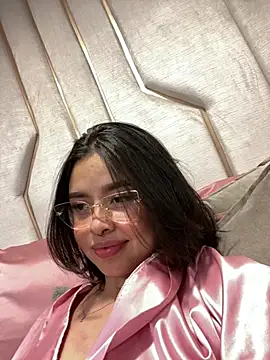 CristalLxr - OIL IN BOOTY DOGGY STYLE 🍑🔥
