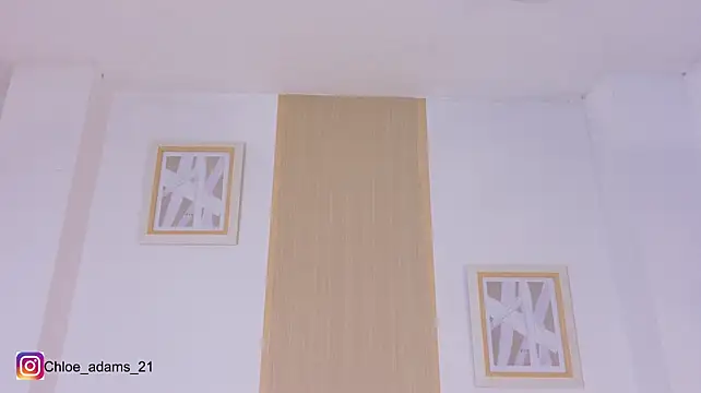 Chloe_adams_1 - Rub pussy 😈🥰