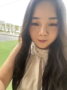 Luna-girl - 大白牛震阴蒂