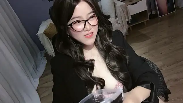 Xiaoai_007 - 周三坏~转到什么表演什么！最大奖是全裸2分钟