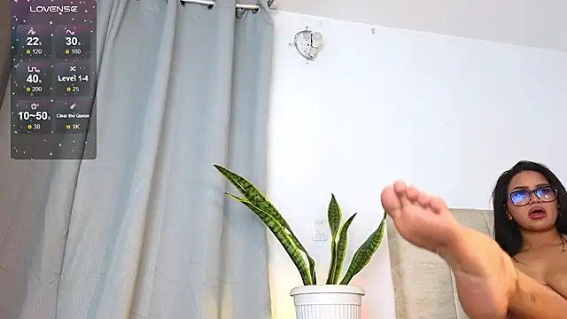 Megangil_ - Tits and deep suck at