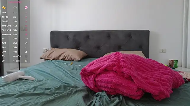 Kimmie_meow - pussy play