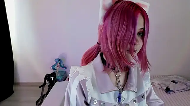 Hikkacat