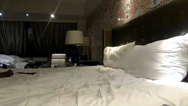 Misscatxo - bbc fuck cum show