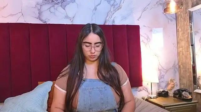 JESSYCORTES - show tits oil