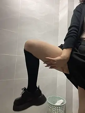 YummyLoveYou - 口交大鸡吧一分钟