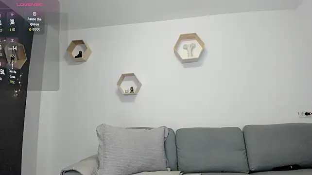 Naila18 - Use the back door. ANAL show at goal