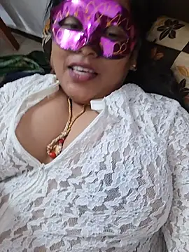 Hot_Sreeja_Tamil - Boob show
