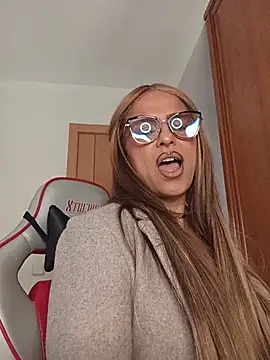 CristalDivine - 🍒FLASH TITS/ MASSAGE/2:30CONTROL🍒