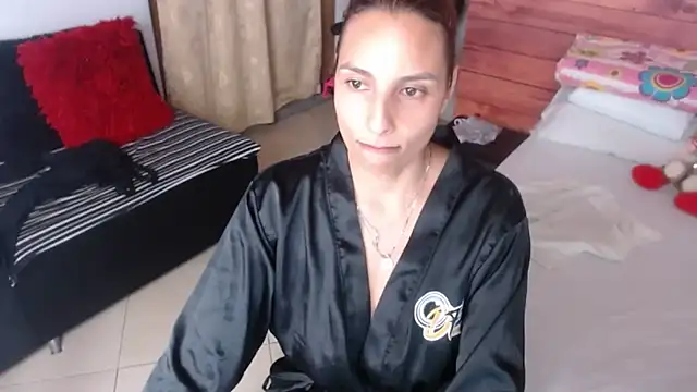 Mykaelahoney - chupar dildo