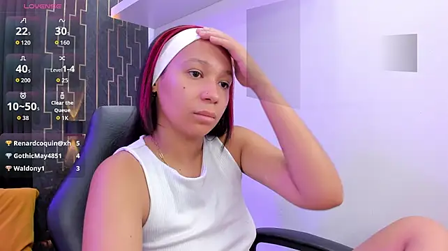Chloe_iraide - Show boobs