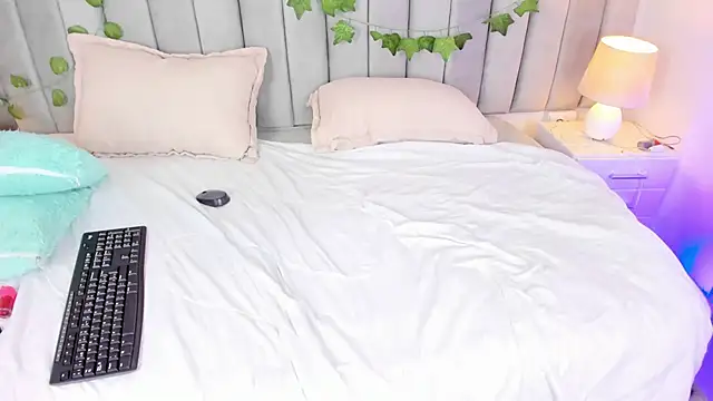 Naomiii__ - 💦CK ME IN DOGGY + BIG SQUIRT FOUNTAIN💦