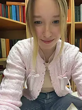 -NaughtyAngel- - 😝 SHOW naughty TONGUE in public