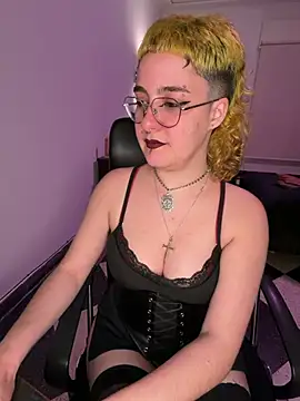 Infernaldeity - Spit n jerk dildo 🍆 Pajeo el dildo