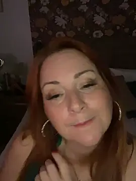 Leastar80 - Play Whit your sextoys lush a min
