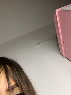 Aurora_darcy - Plug in my ass🍑🔥