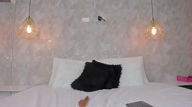 Leire_angels - SPANKS ASS X5