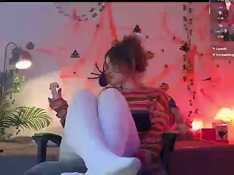 Victoria_Frostt - put off shirt