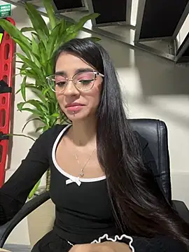 Soy_Ania_Sweet - Squirt en silence (right here)