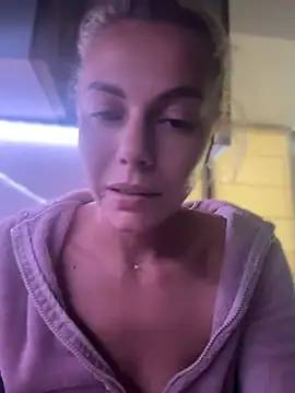 Tanyagrey - Cum bby
