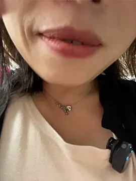 YummyLoveYou - 口交大鸡吧一分钟