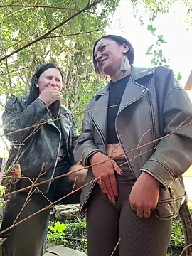 CherryBombs- - Let's spank each other in the park