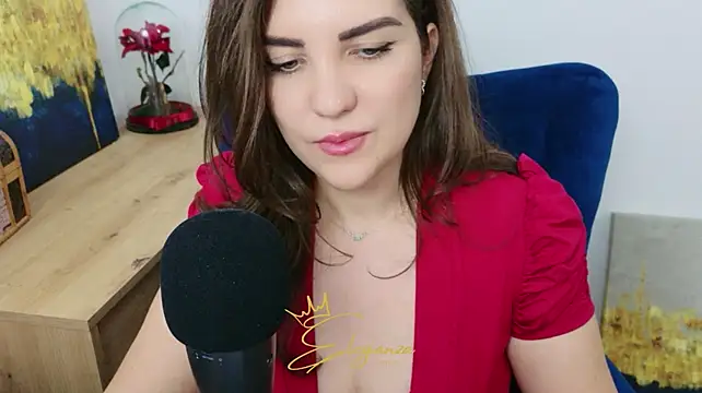 Eleganzavogue - Hot whispers, just us mmmm