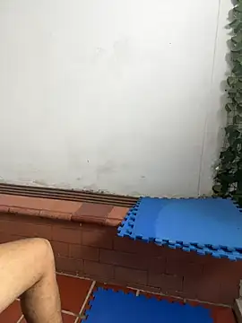 Kinkytemptation - pinch nipples