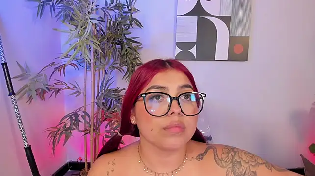 Sammyy_owens_ - show your feets