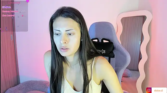 Kylie_Wet - 👀🍒 Show and Play Boobs 💦