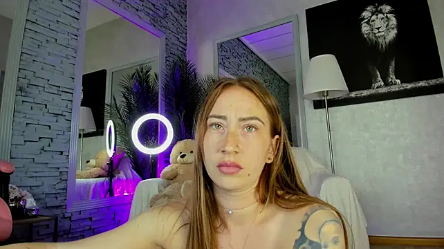 Reina_Cummings - Naked 👙