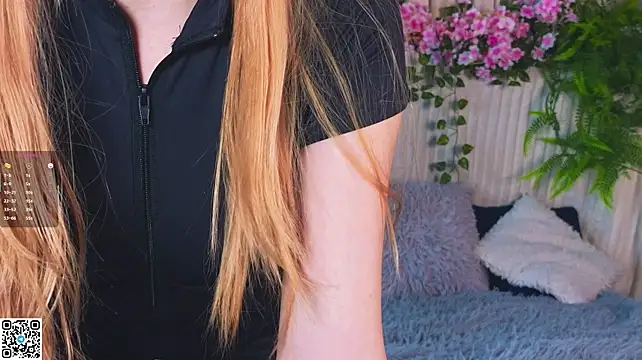 VelvetZephra - Show my sexy tongue