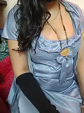 _in_v_a_n_i_ll_a - Open saree boobs