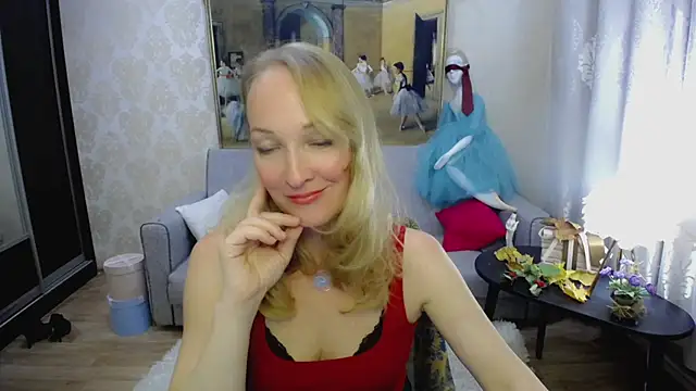 Alana_Solara - ⭐SPERED LEGS