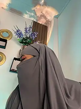 Isa-anbar - dildo in my pussy
