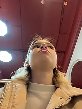 AshleyMur - naked show