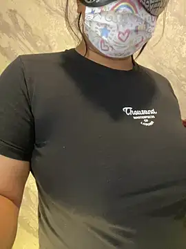 LioraWance - Remove clothes