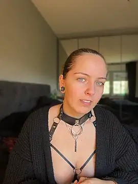 MaryPeach666 - LT 5min Toy contol