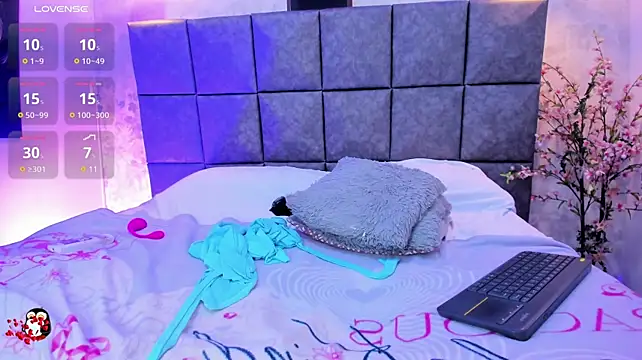 Iambastet - Ride dildo cowgirl