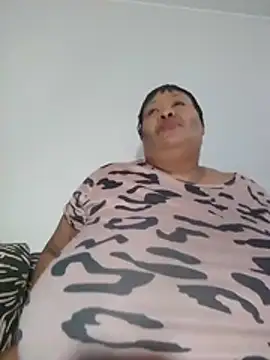 Nancy111 - Make Me cum and squit in my toy