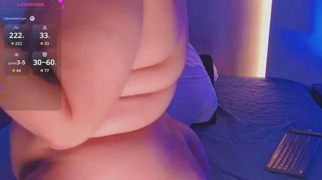 Emmajohnss - Domi deep push, hairy pussy dripping 🔥