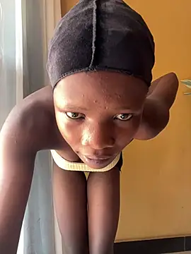 Kiwa33 - Twerk naked