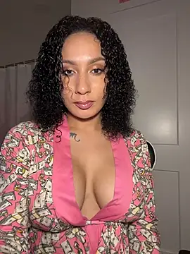 FerrariFrench - Sloppy deep throaty on BBC Dildo