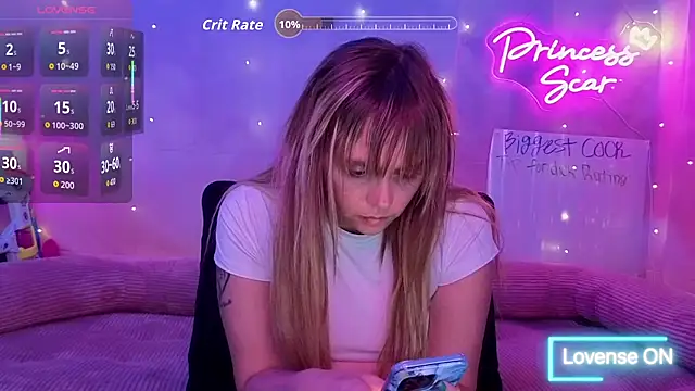 PrincessScar - DILDO AND VIBE SHIRTLESS