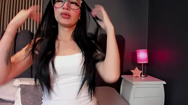 Nicolette_ks_ - Naked
