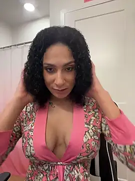 FerrariFrench - Sloppy deep throaty on BBC Dildo