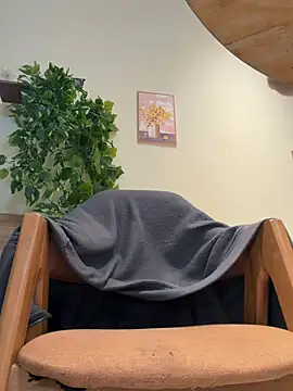 Lami_Mi - Naked cum squirt in public coffee