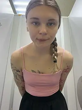 -MiaKitty