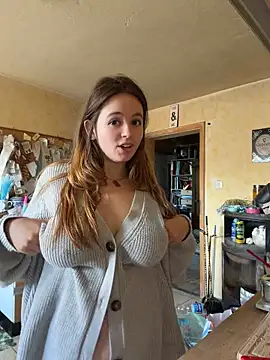 Rhyumii - 🍒Spank Boobies 10x& SpankAss85x🍑
