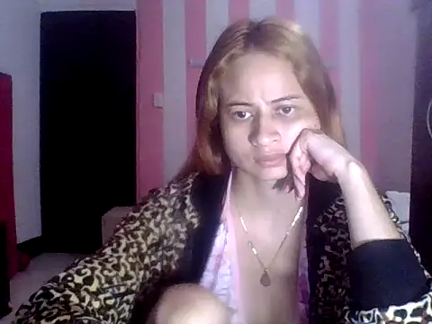 Amanda_Rouss - show pussy